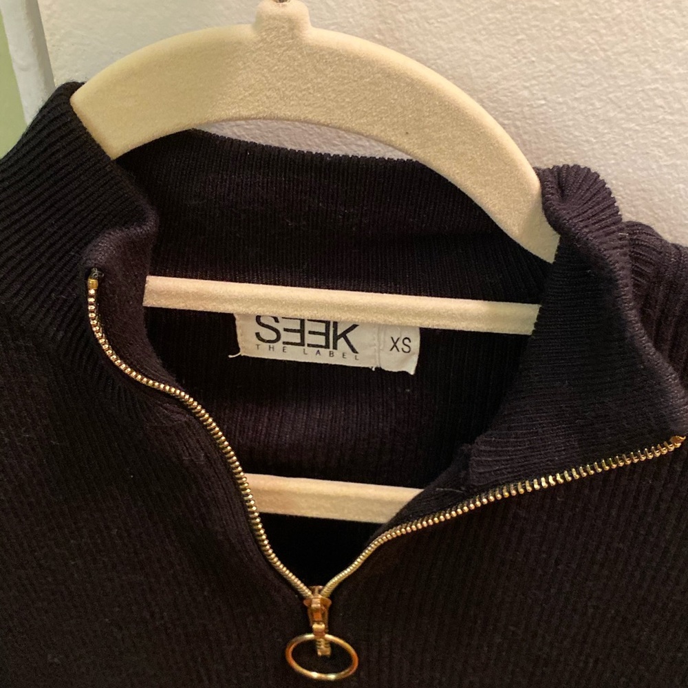 Seek The Label Women Black Pullover Sweater xs